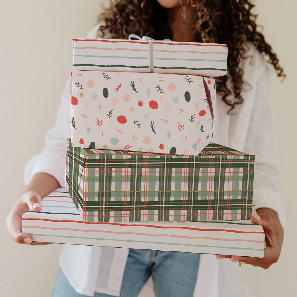 Holiday Plaid Gift Wrap | Roll