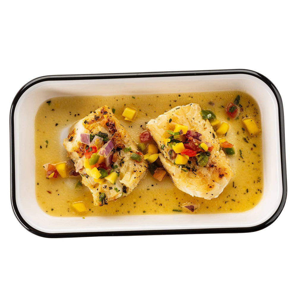 Canteen Collection Melamine Tray, White/Black, 10.25 x 6"